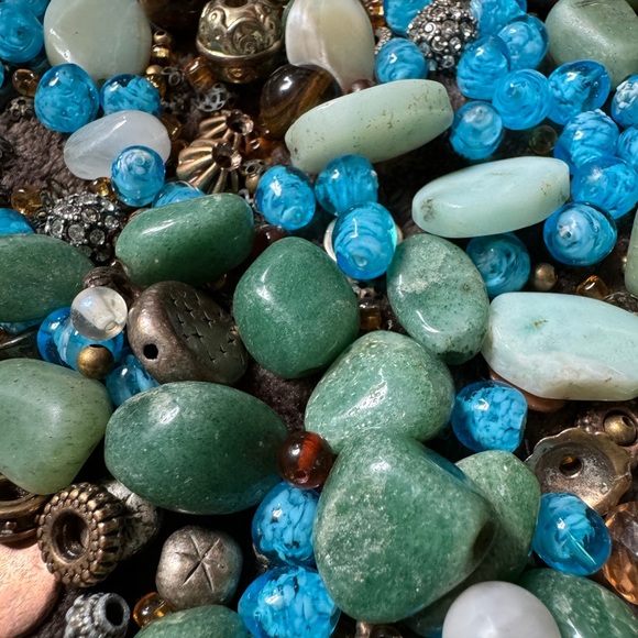 Mixed Lot Beads & Stones - Women’s Jewelry - Green Blue Bronze - Jade / Glass - Picture 4 of 7